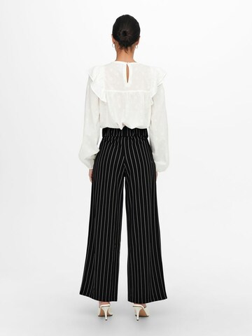 JDY Wide leg Pleat-Front Pants 'Geggo' in Black