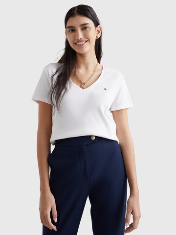 T-shirt TOMMY HILFIGER en blanc : devant