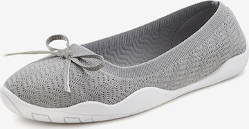 LASCANA Classic Flats in Grey: front