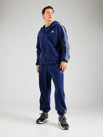 Effilé Pantalon ADIDAS ORIGINALS en bleu