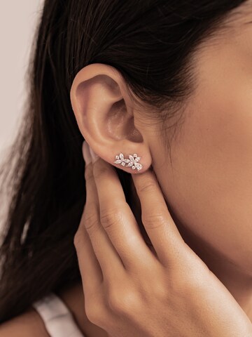 Hey Happiness Earrings 'Marquise Flower' in Silver: front