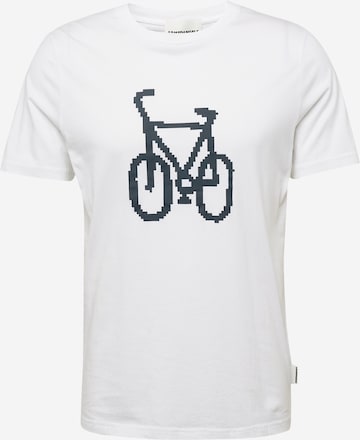 Tricou 'JAAMES FUN BIKE' de la ARMEDANGELS pe alb: față