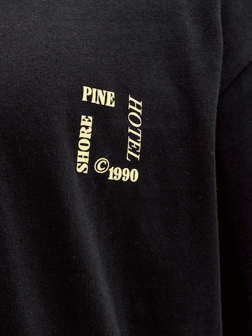 JACK & JONES Póló 'JORMONTAUK' - fekete