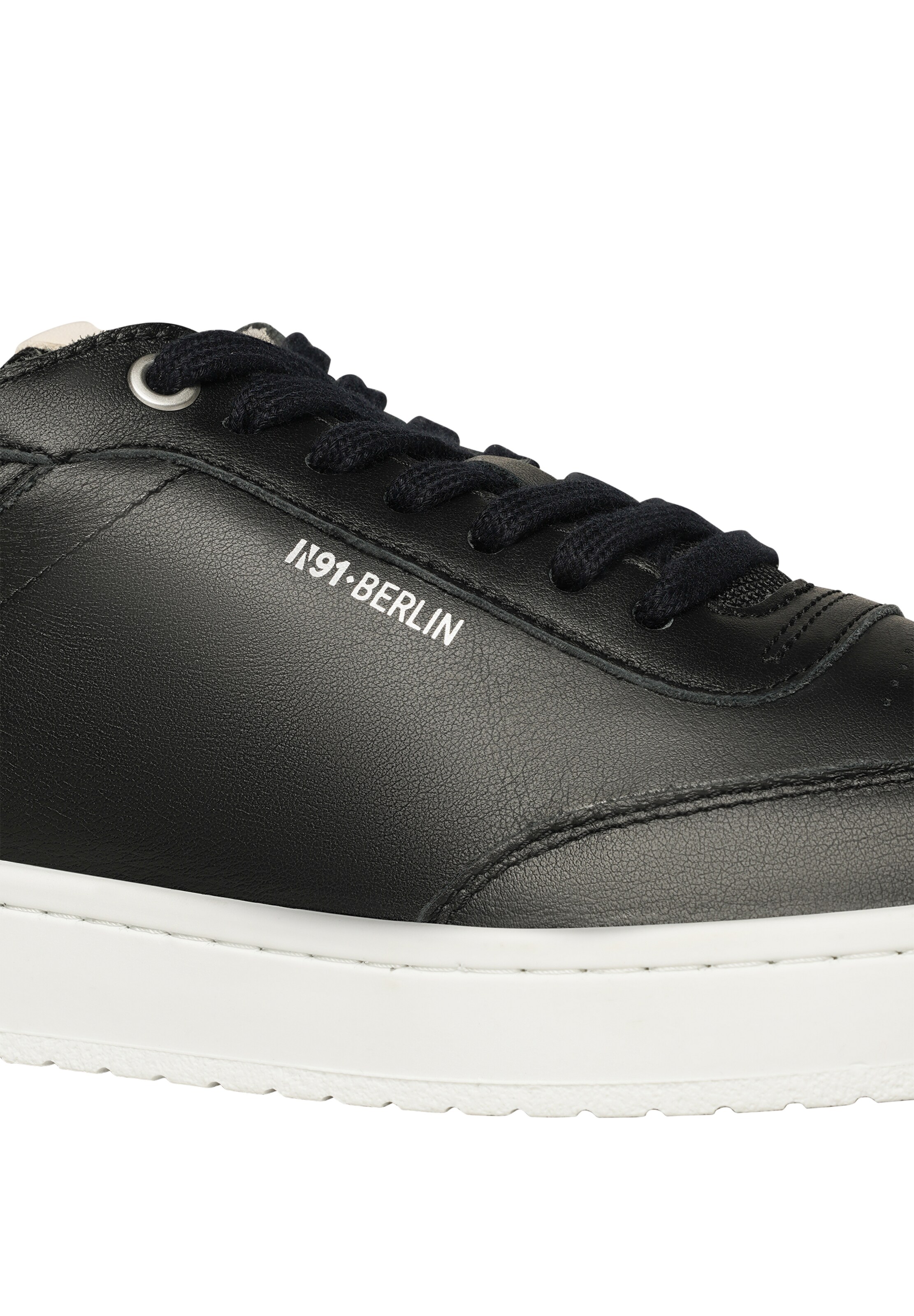 N91 Platform trainers 'Court M AB' in Black