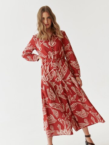 TATUUM - Vestido camisero 'Rudia' en naranja