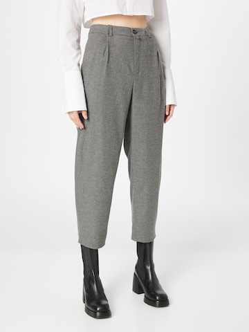 DRYKORN Regular Pleat-Front Pants 'EARLY' in Grey: front