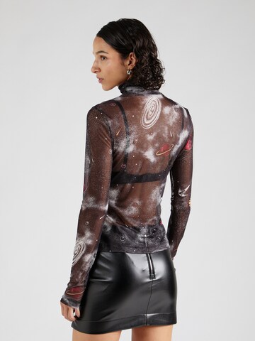 Maglietta di Moschino Jeans in colori misti