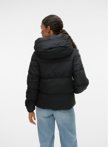VERO MODA Winter Jacket 'Gretafie' in Black