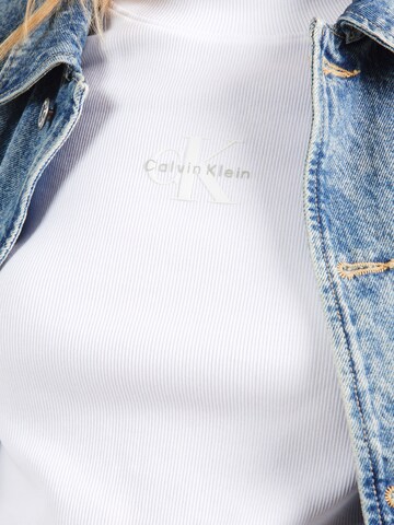 Maglietta di Calvin Klein Jeans in bianco