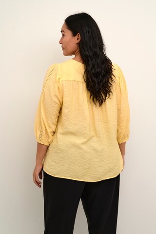 KAFFE CURVE Blouse in Yellow