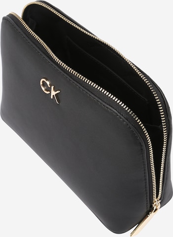 Beauty case di Calvin Klein in nero