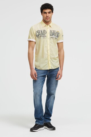 CAMP DAVID Slim fit Button Up Shirt in Yellow