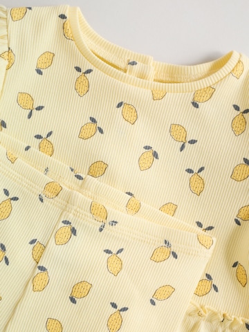 Next - Conjunto en amarillo