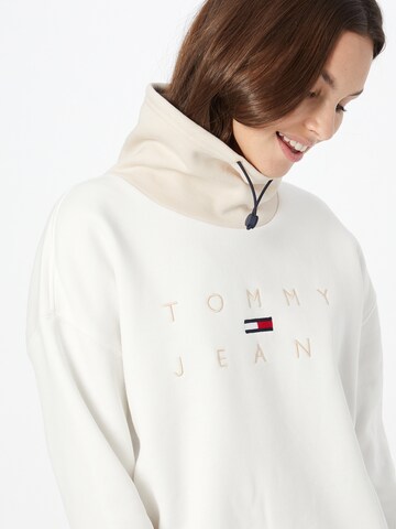 Tommy Jeans Sweatshirt in Weiß