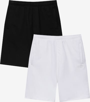 Pull&Bear Shorts in Schwarz: predná strana