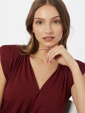 NU-IN Top in Rot