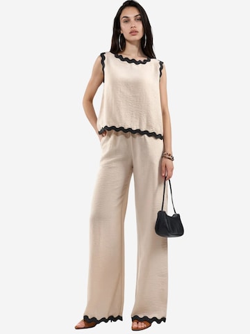 MSN Collection Hausanzug in Beige: Vorderseite
