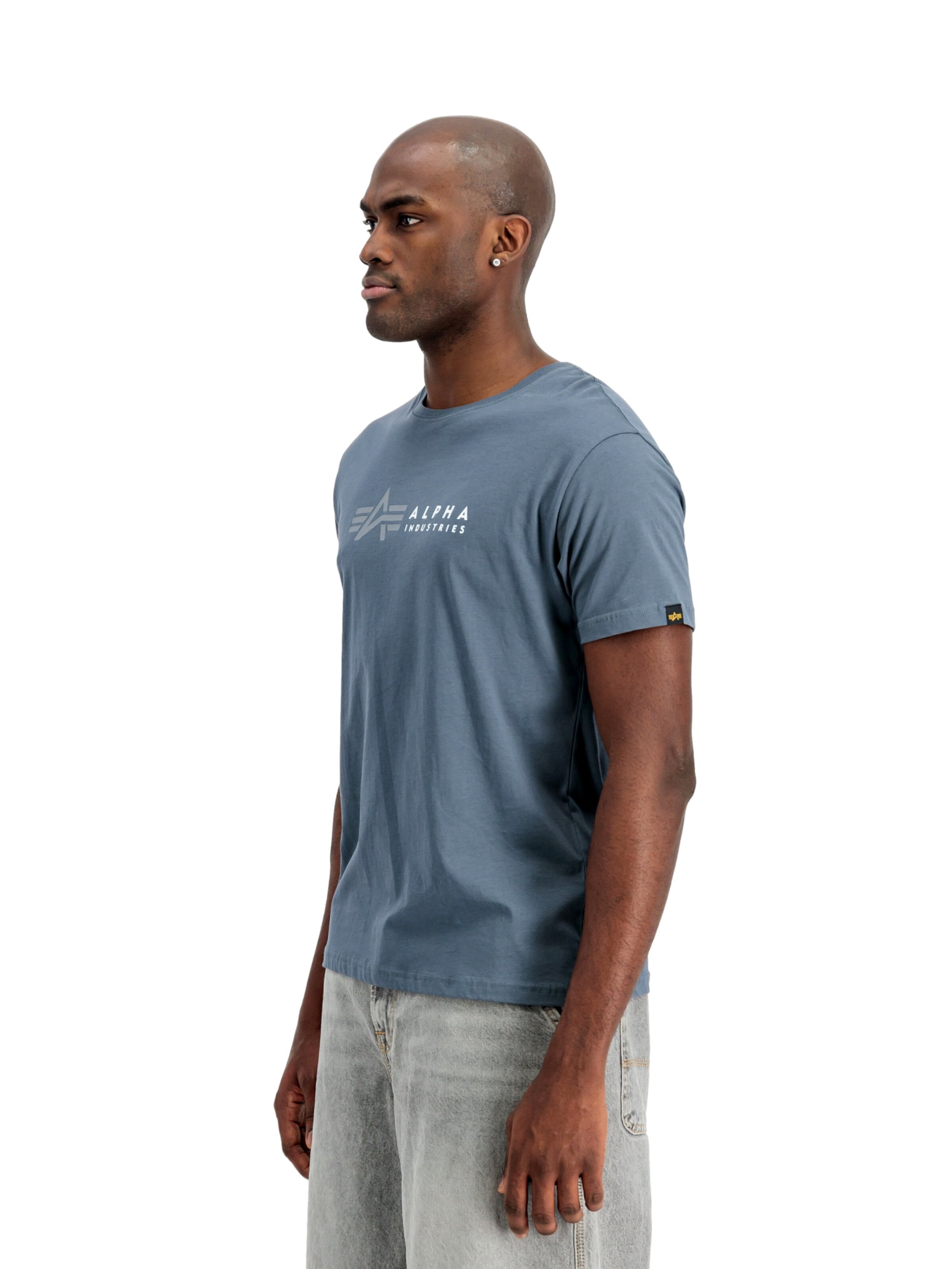 ALPHA INDUSTRIES Shirt in Blue: front