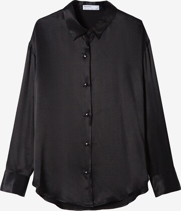 Bershka Bluse in Schwarz: predná strana