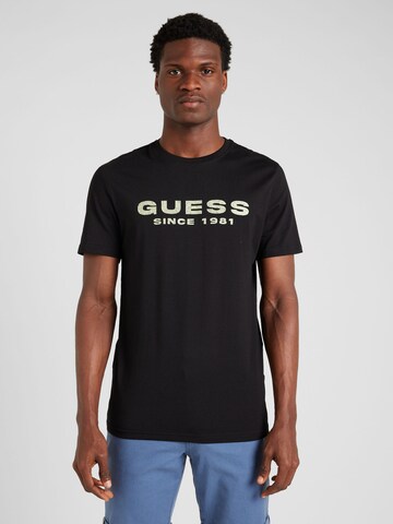 GUESS T-Shirt in Schwarz: Vorderseite