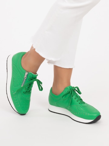 VITAFORM Sneaker in Grün