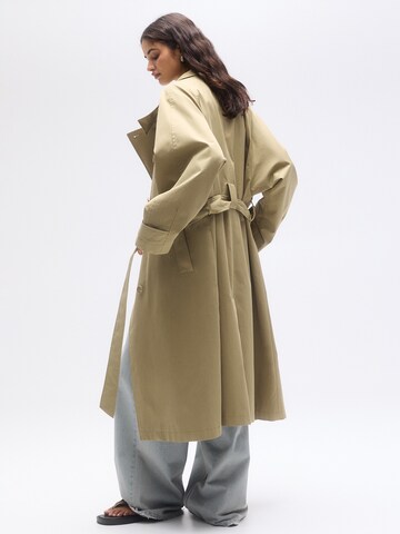 Pull&Bear Between-seasons coat in Green