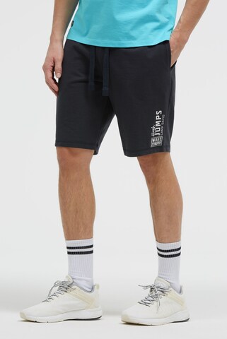 CAMP DAVID Regular Pants in Blue: front