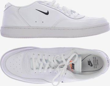 NIKE Sneakers & Trainers in 42,5 in White: front