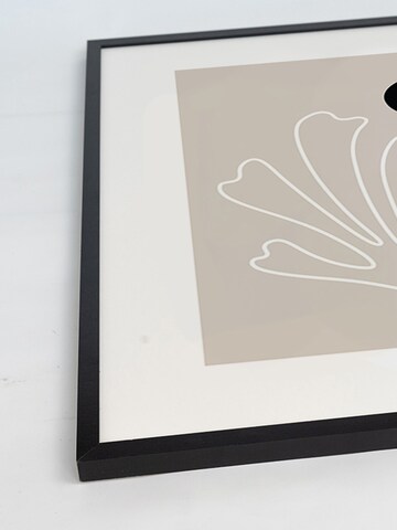 Liv Corday Image 'Botanical' in Black