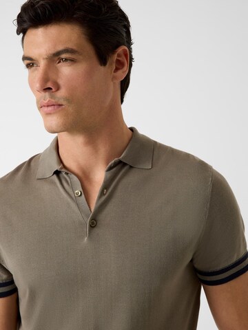 GUESS Sweater in Green