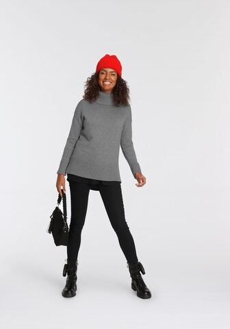 Tamaris Pullover in Grau
