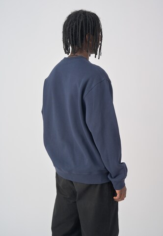 Cleptomanicx Sweatshirt 'Boxy Crewneck Racing' in Blue