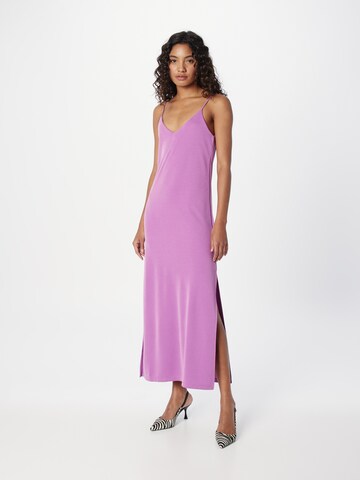 mbym - Vestido de verão 'Leslee' em roxo: frente