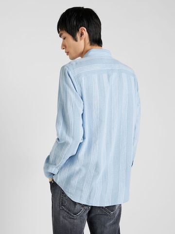 HOLLISTER - Ajuste regular Camisa en azul