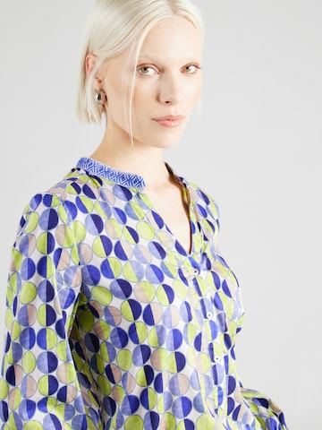 Emily Van Den Bergh - Blusa em azul