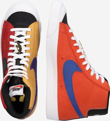 Nike Sportswear Korkeavartiset tennarit 'BLAZER MID 77 EMB' värissä punainen