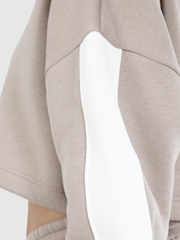 Smilodox Sweatshirt 'Amaya ' in Bruin