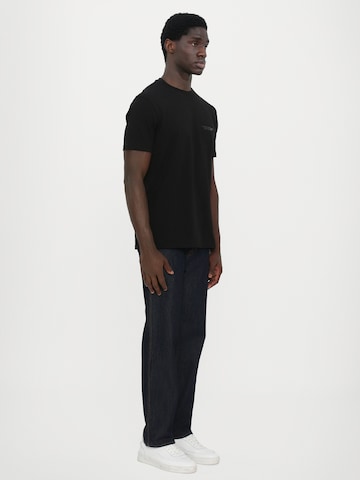 ARMANI EXCHANGE Тениска в черно