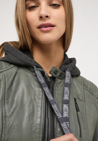 Veste mi-saison MUSTANG en vert