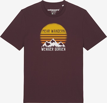 Watapparel Shirt ' Mehr Wandern ' in Rood: voorkant