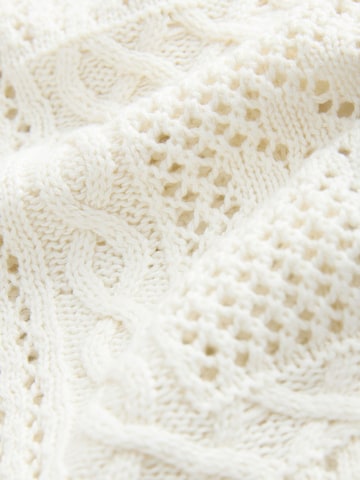 Pulover de la Next pe bej