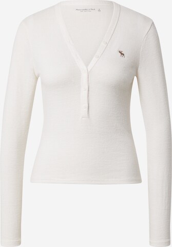 Abercrombie & Fitch Sweater in White: front