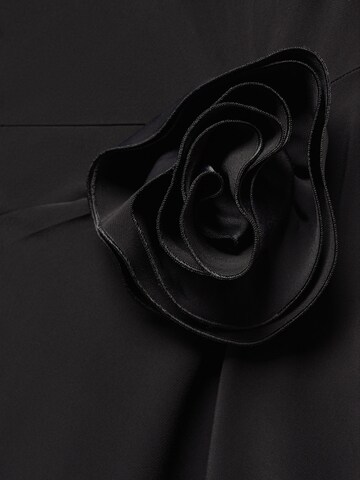 Robe de cocktail 'Gardenia' MANGO en noir