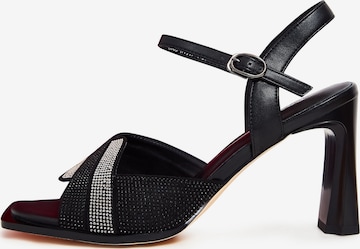 CESARE GASPARI Sandals in Black: front