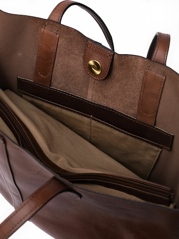RE:DESIGNED Bag ' Oline ' in Braun