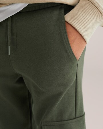 WE Fashion Обычный Штаны в Зеленый