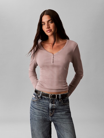 Calvin Klein Shirt in Lila: Vorderseite