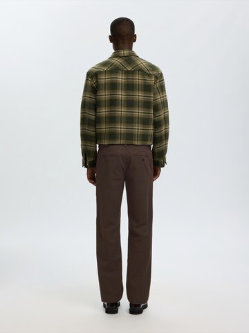 Regular Pantalon chino 'SLMMILES' SELECTED en marron