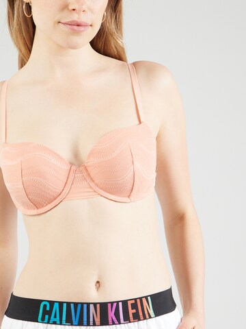 Calvin Klein Underwear Balconette BH in Roze: voorkant