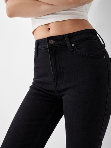 Bershka regular Jeans i sort